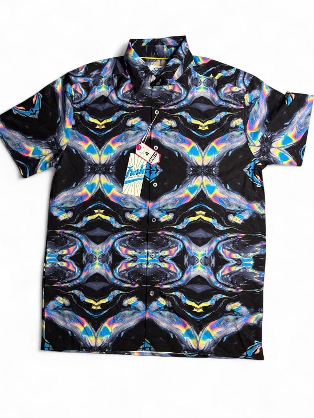Fresh Prints of Bel-Air Trippy Kaleidoscope Shirt Men’s Small NWT